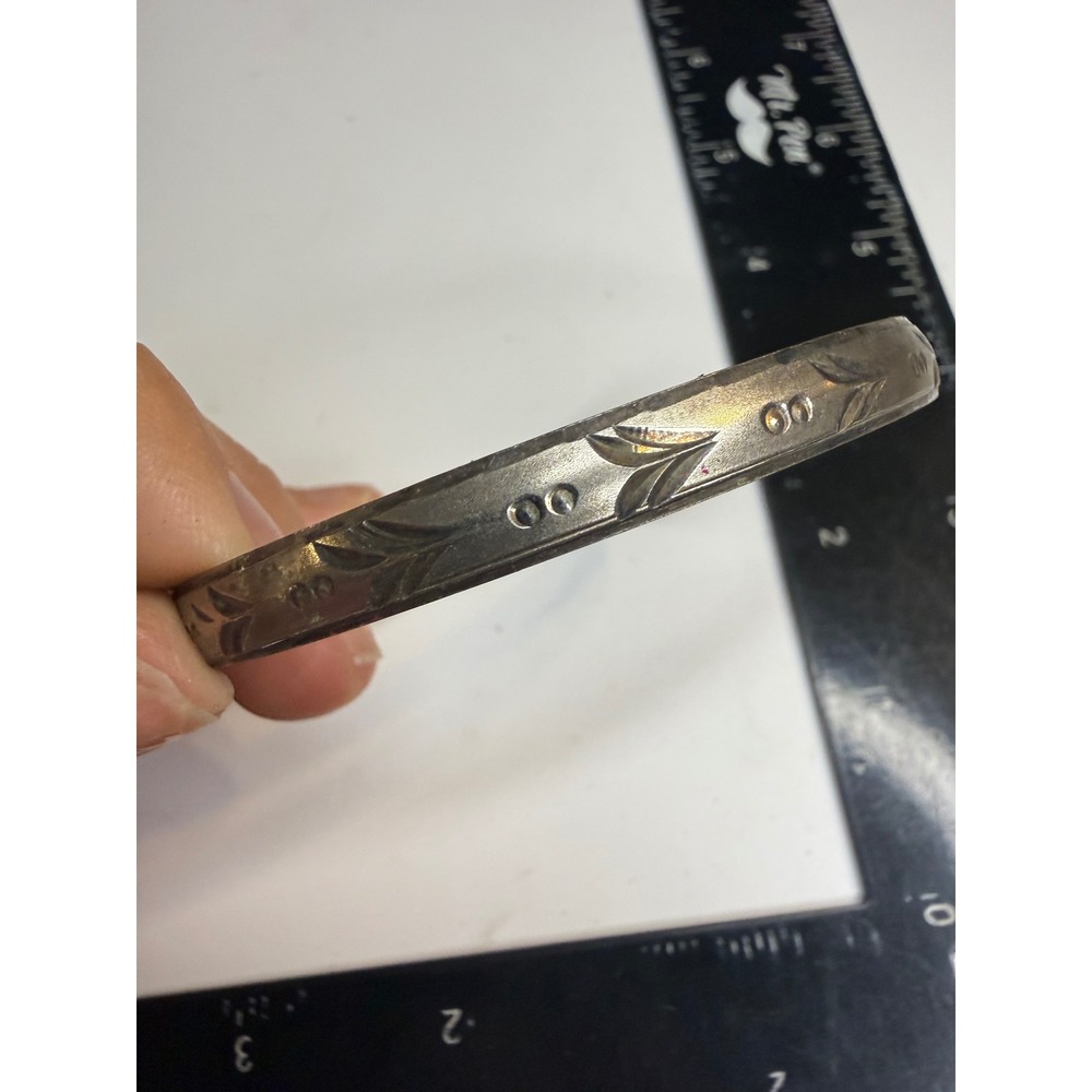 Vintage Silver Tone Etched Leaf Bangle Bracelet Slip On Stackable Jewelry